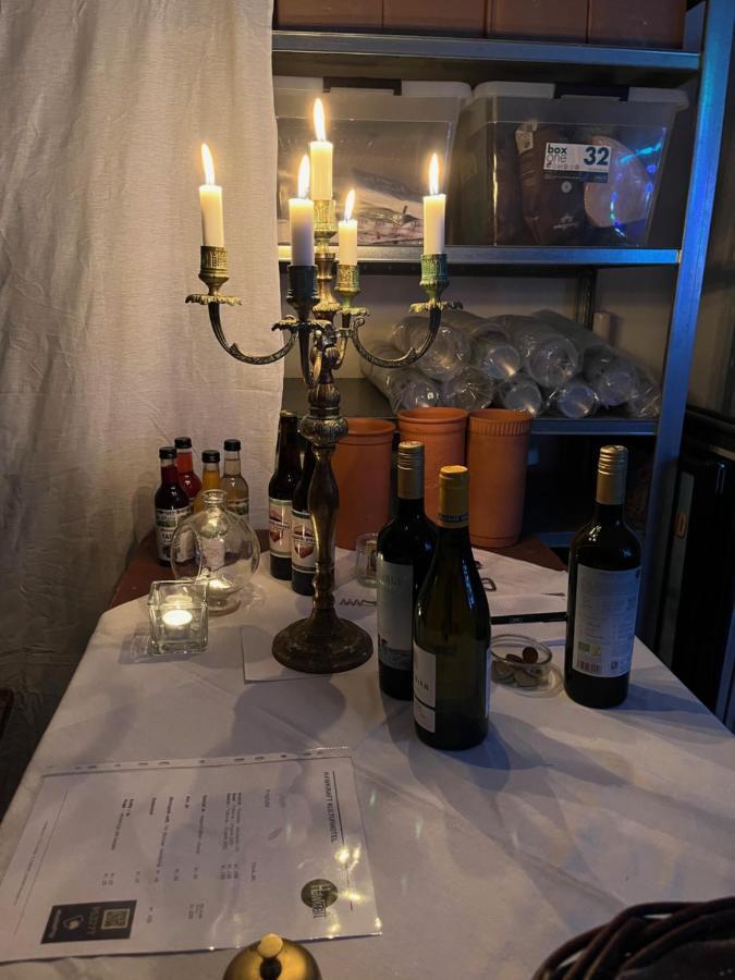 Room 8 - Hawkraft Kulturhotel Vestervig Экстерьер фото